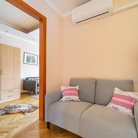 Вилла B48 Bigflat - Kenyelem 130 M2 En Тёрёкбалинт Экстерьер фото